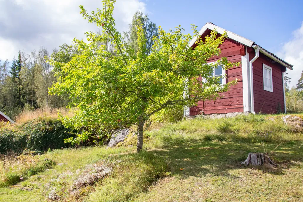 Esterno - 1930s Villa with Pool in Sommen, Jönköping