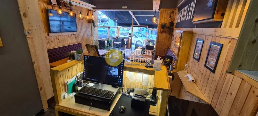 Toad - Restaurants with Garden in Thessaloniki Centre