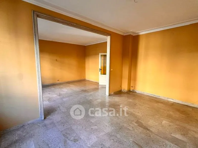 Toad - Spacious Apartment with Balcony in Crocetta, Turin
