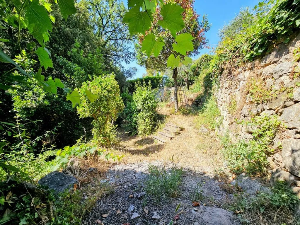 Aed - House with Garden and Terrace in Spéracèdes