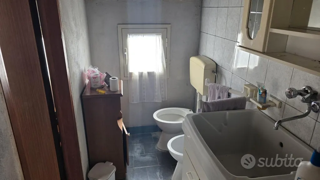 Bathrooms - Semi-detached House with Panoramic View in Carruba