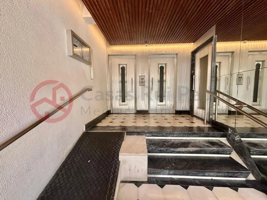 Esik - Luxury Flat with City View in Almada