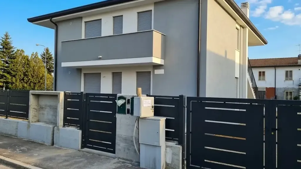 Välivaade - Terrace Apartment in Gavello, Via Matteotti