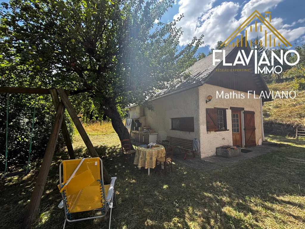 Außenansicht - Two-House Property with Mountain Views near Barcelonnette