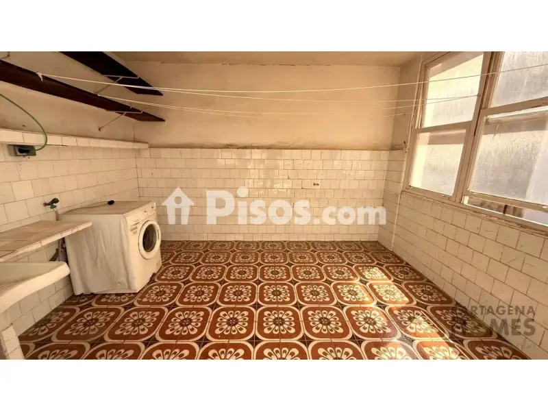 Utility Room - Classic Flat with Balcony in Cartagena