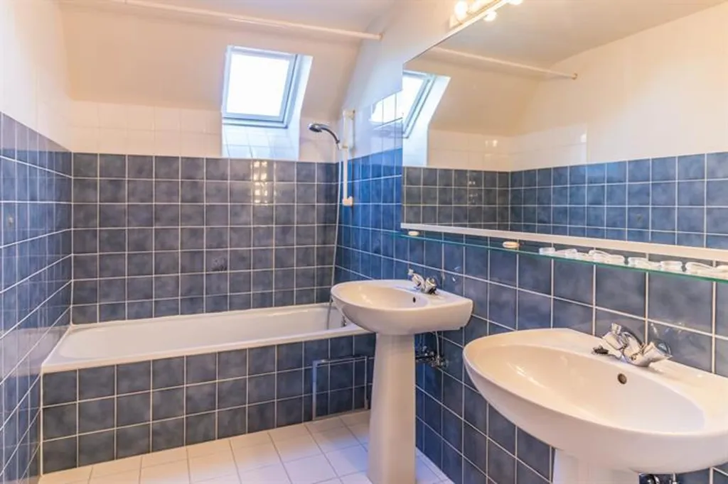 Vannitoad - Spacious Villa with Garden in Tervuren