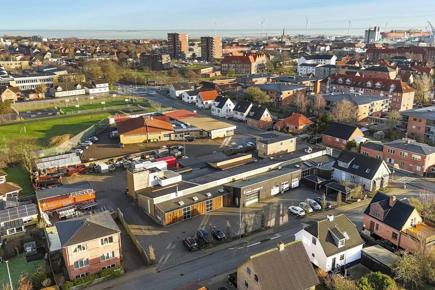 Vista aerea - Mixed-Use Property with Development Potential in Frederikshavn