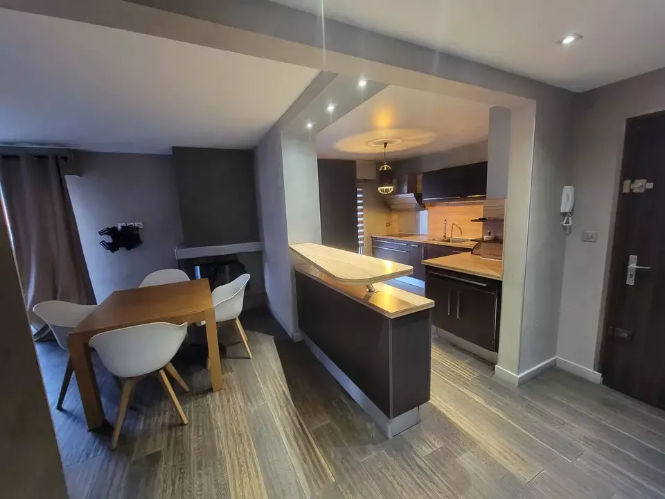 Cuisine - Appartement T3 bis avec Balcon en Hyper Centre Annemasse