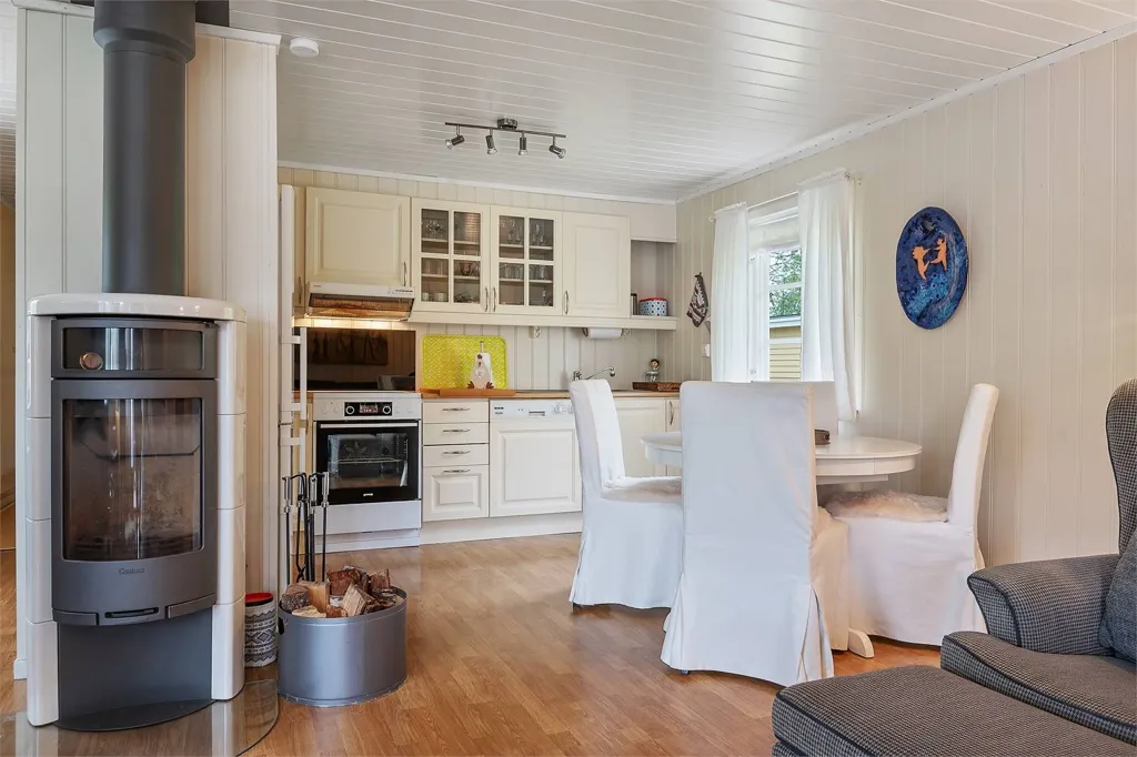 Séjour - Cottage with Large Garden in Sparsnäs