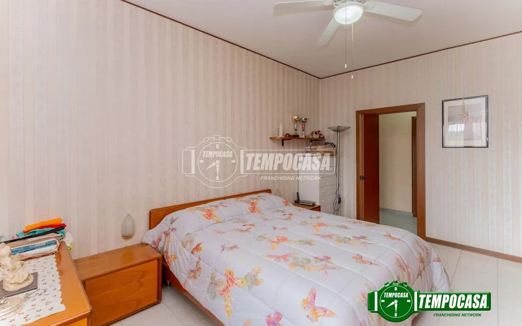 Chambres - 3-Bedroom Apartment with Balcony in Milan