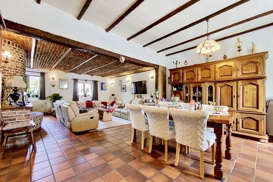 Maison 4 chambres à METTET