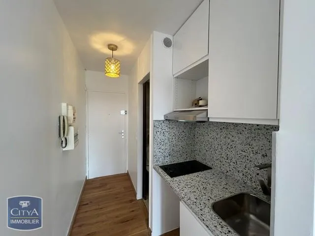 Cucina - Studio with Balcony in Les Pavillons-sous-Bois