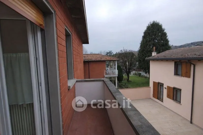 Rõdu - 3-Bedroom Apartment with Balcony in Sasso Marconi