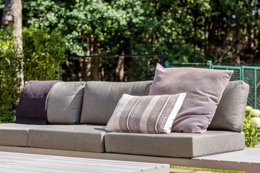 Jardin - Villa Luxueuse avec Piscine Intérieure à Lanaken