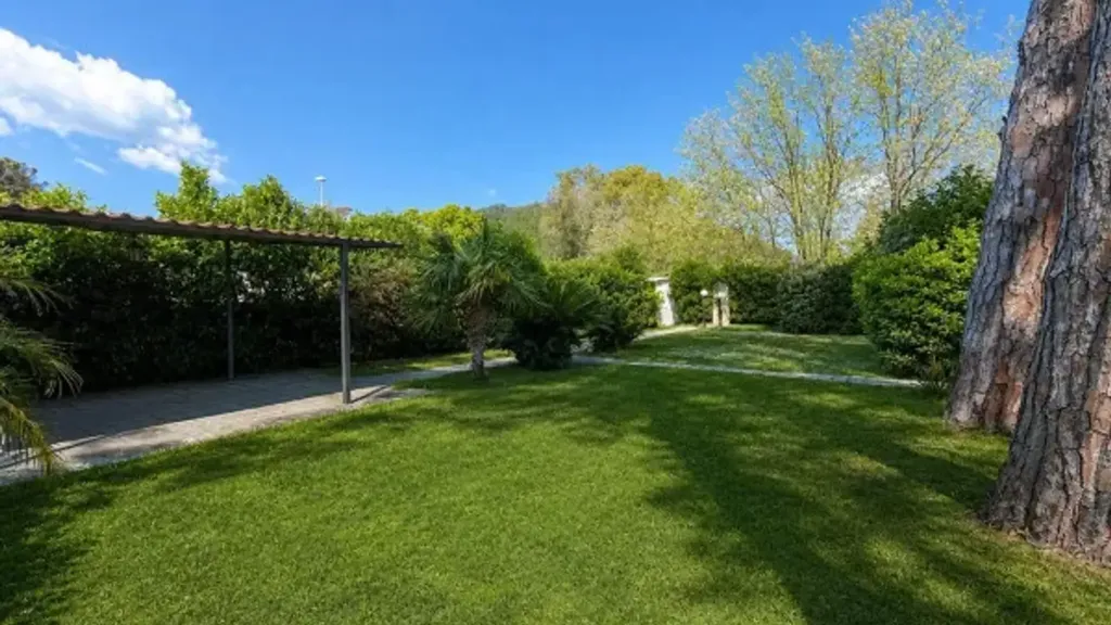 Aed - Terraced Apartment with Sea Proximity in Capaccio