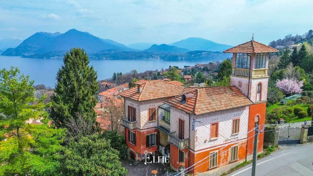 Õhuvaade - Historic Villa with Lake Views, Stresa