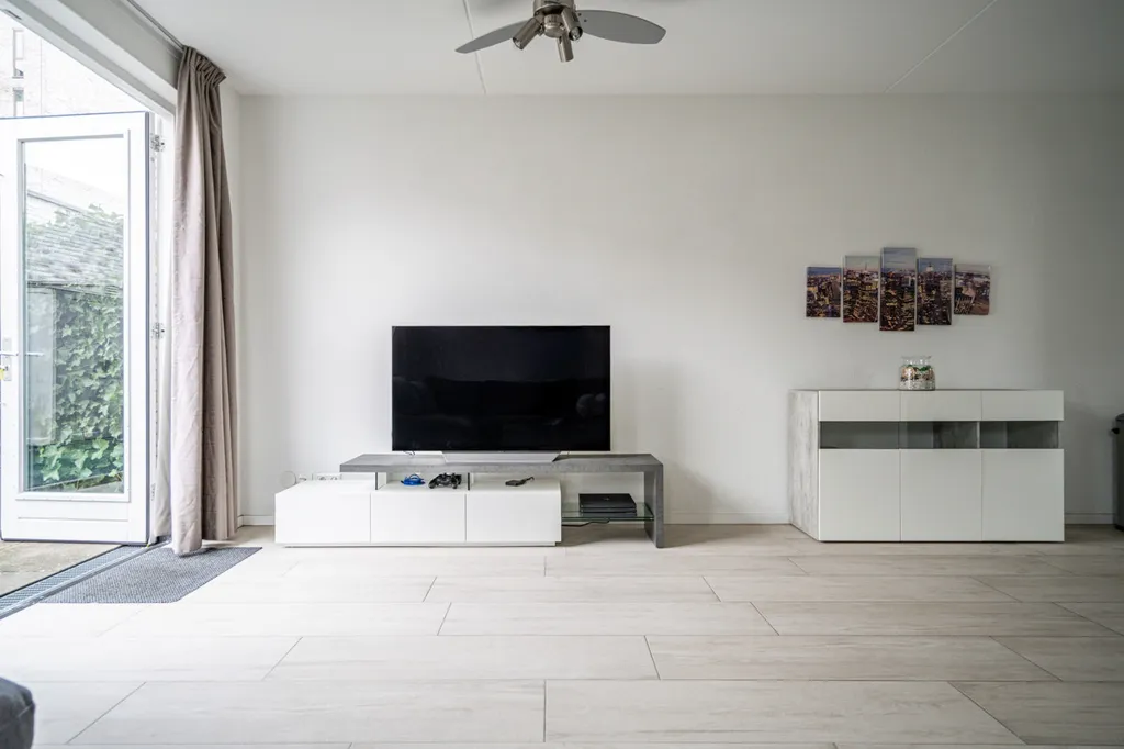 Living Room - Corner Apartment with Extra Mezzanine in Leiden