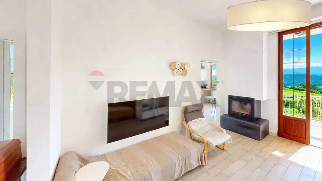 Séjour - Ristrutturated House with Panoramic View in Beverino