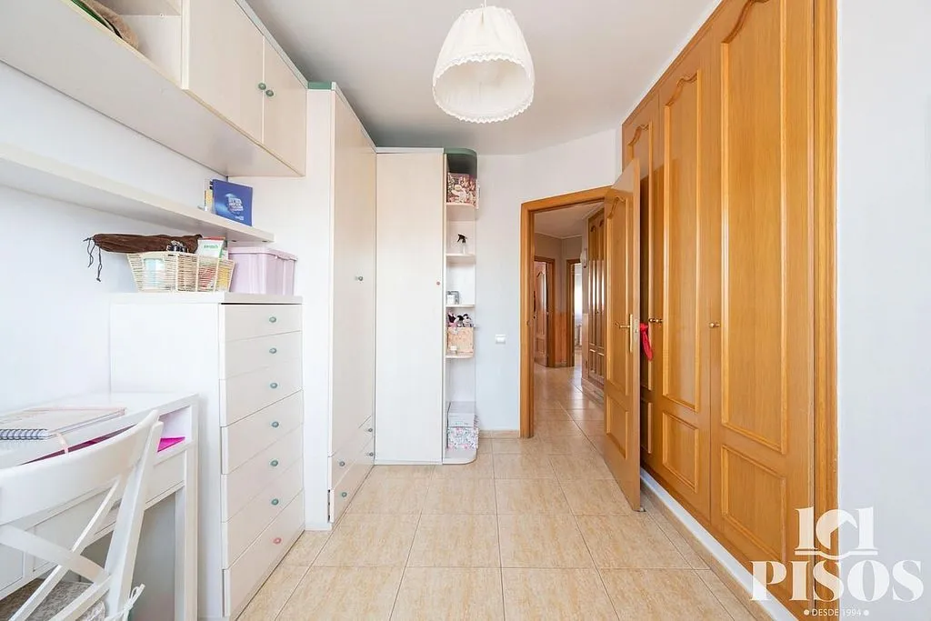 Terraced House with Balcony in Ca n'Oriol