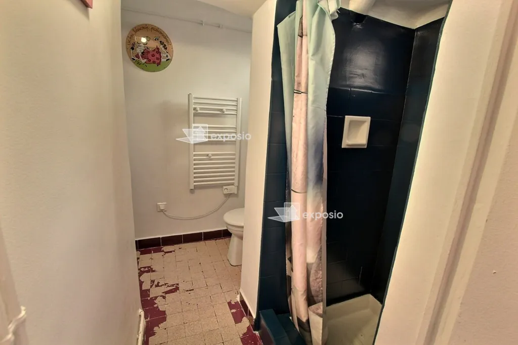 Salles de bain - Lot de 3 studios sur le cours Mirabeau à Aix-en-Provence