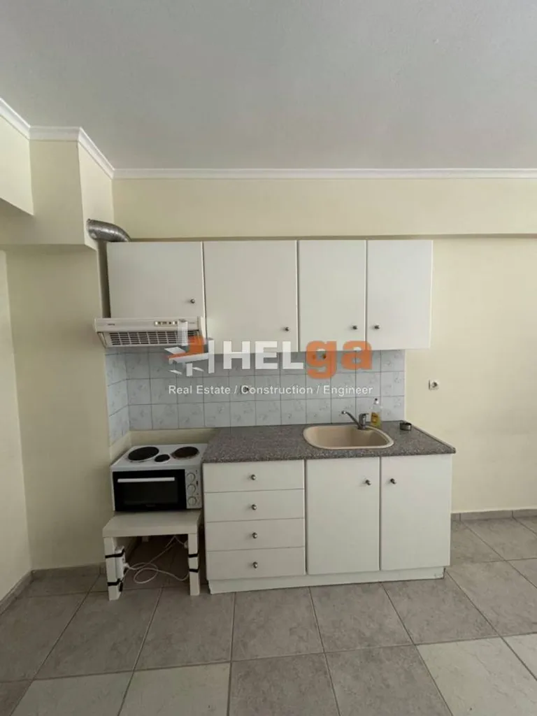 Köök - Studio Apartment with Balcony in Patras