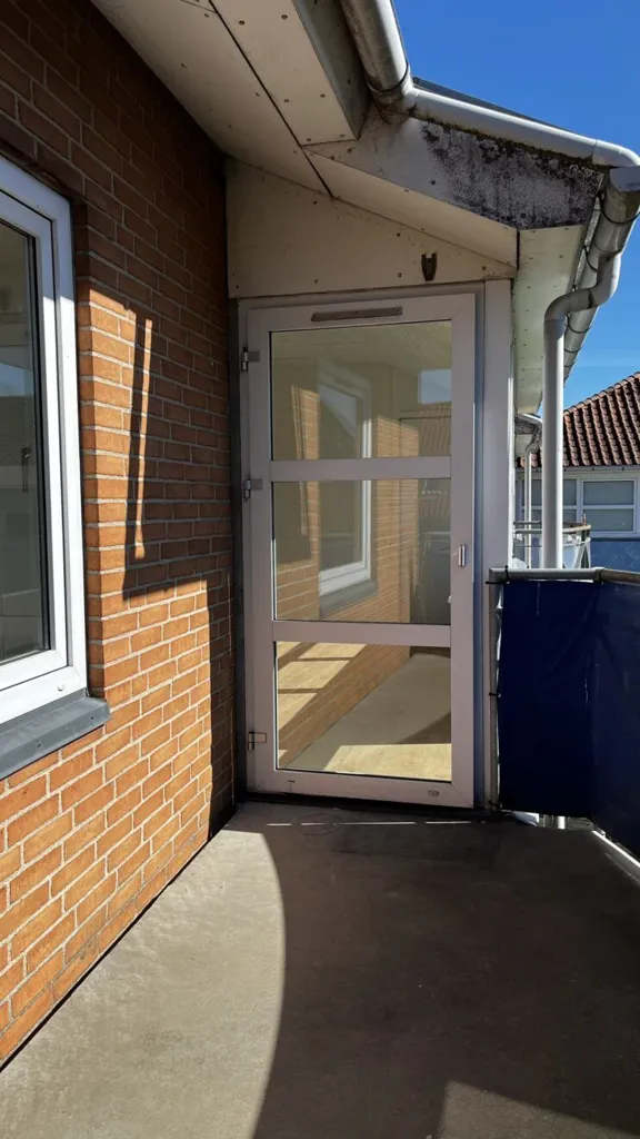 Balcon - Modern Flat with Balcony in Kjellerup