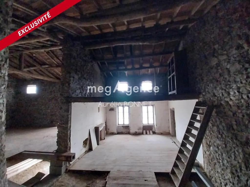 Rooms - Stone Barn with Well in Rural Village
