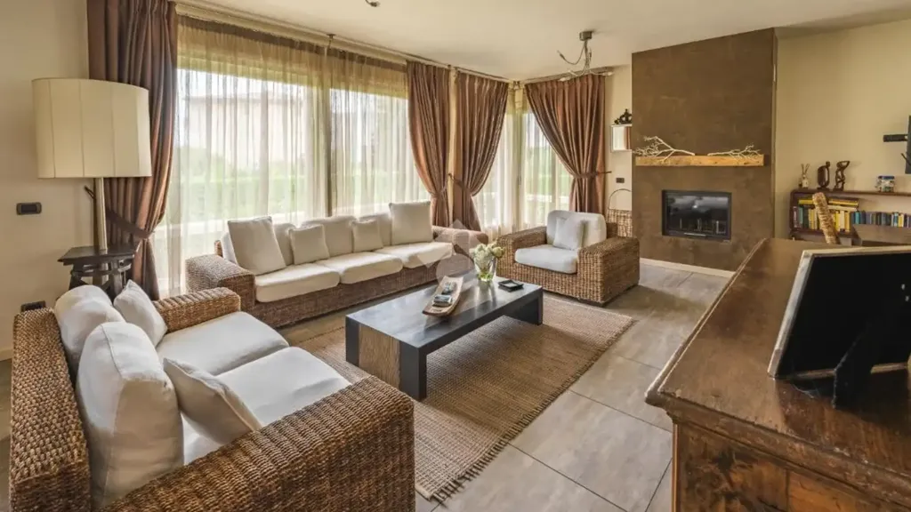 Elutuba - Villa with Pool near Lake Garda