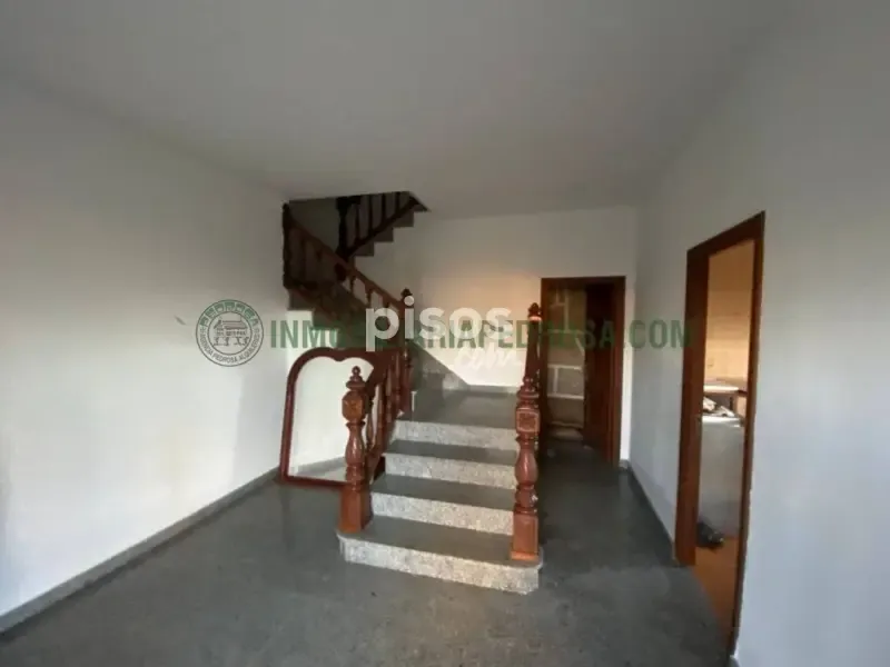 Pièces - Spacious House with Large Garden in Seixo