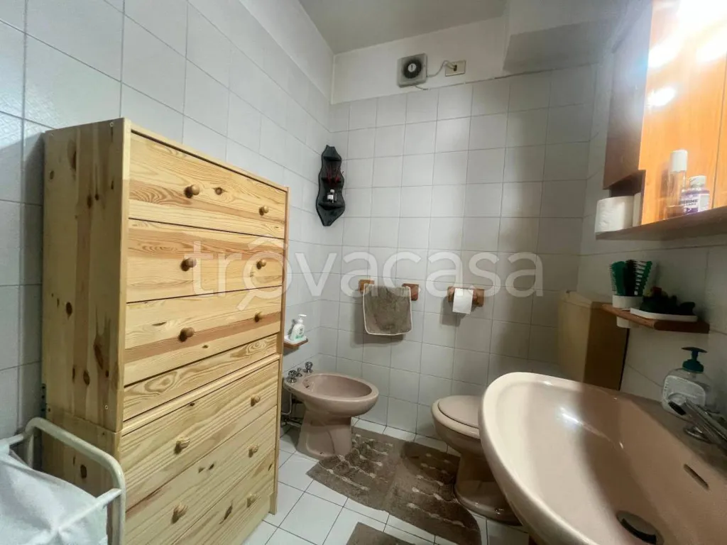 Vannitoad - Armed Apartment with Panoramic View in Bagnolo Piemonte