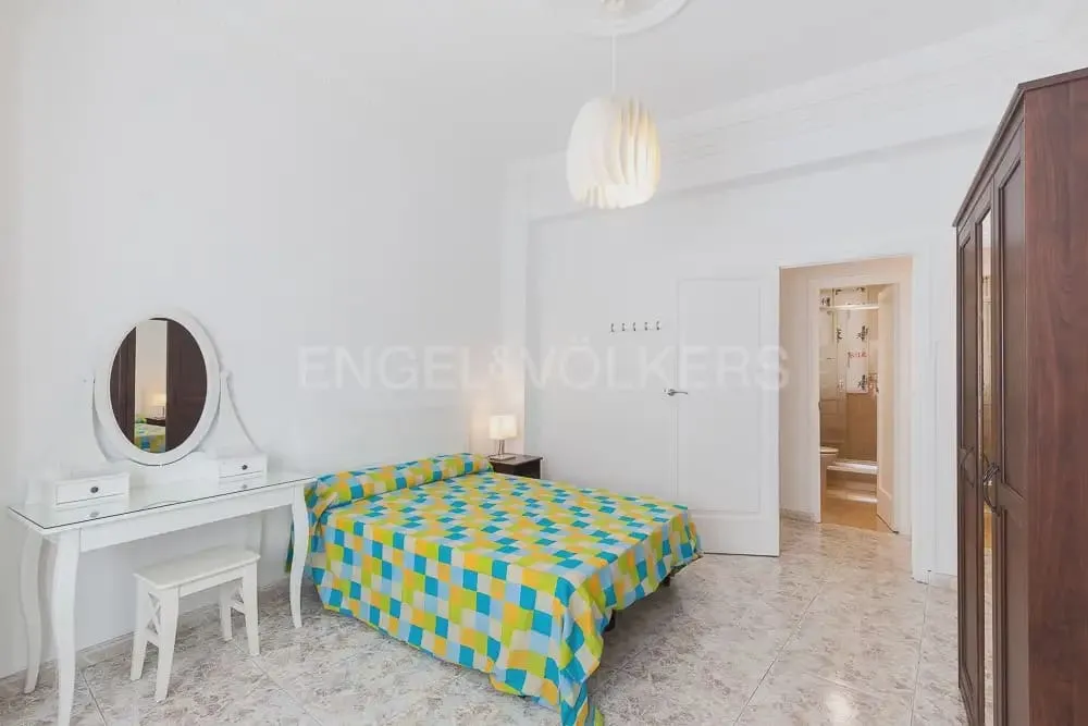 Camere da letto - Spacious Flat with High Ceilings in El Botànic