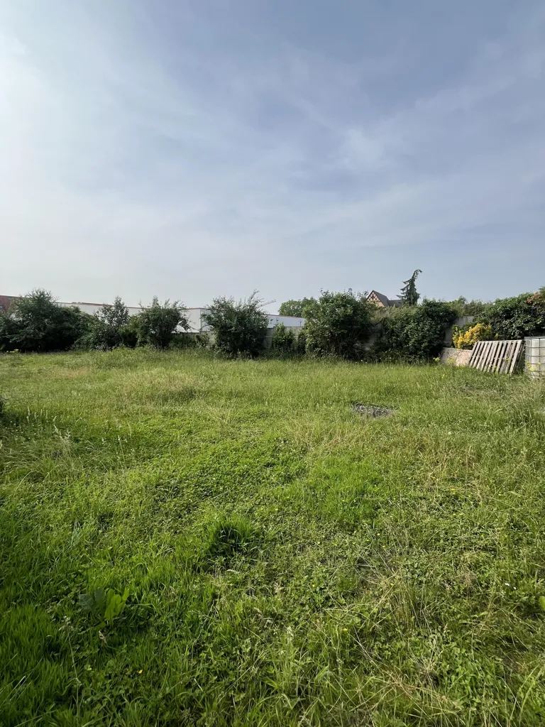 Aed - Constructible Plot in Sundhouse