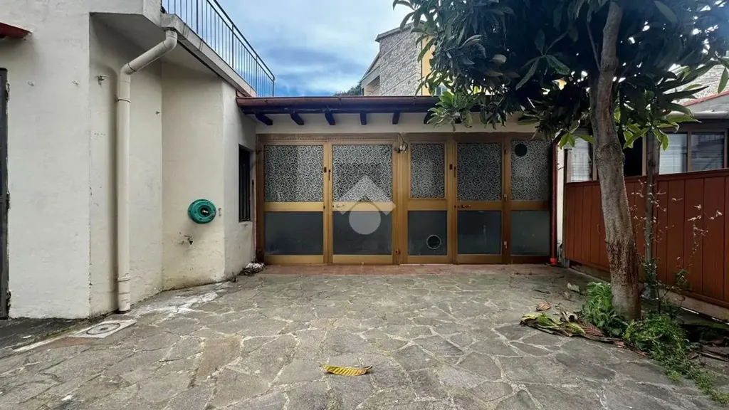 Aed - Quadrilocale with Balcony in Sesto Fiorentino