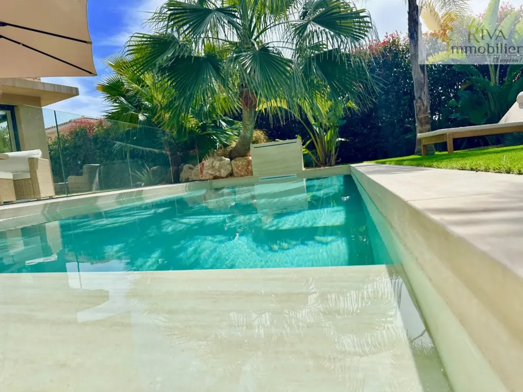Piscine - Villa avec piscine et jardin à Sanary-sur-Mer