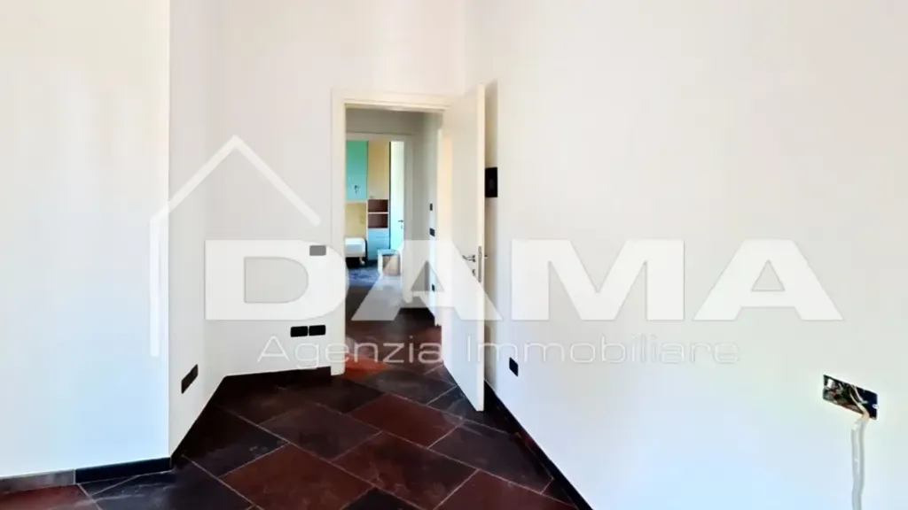 hallway_entrance