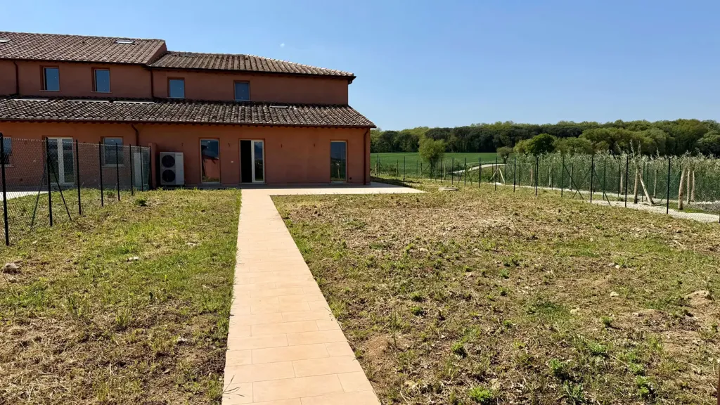 Garden - Villa Portion with Private Garden in Perugia
