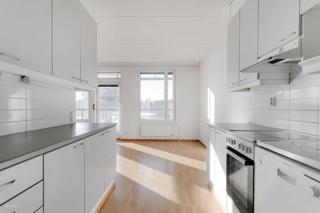 Kitchen - Apartment with Sauna on Second Floor in Simonkylä