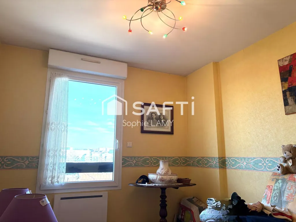 Magamistoad - 4-Piece Apartment with West Terrace in Dijon