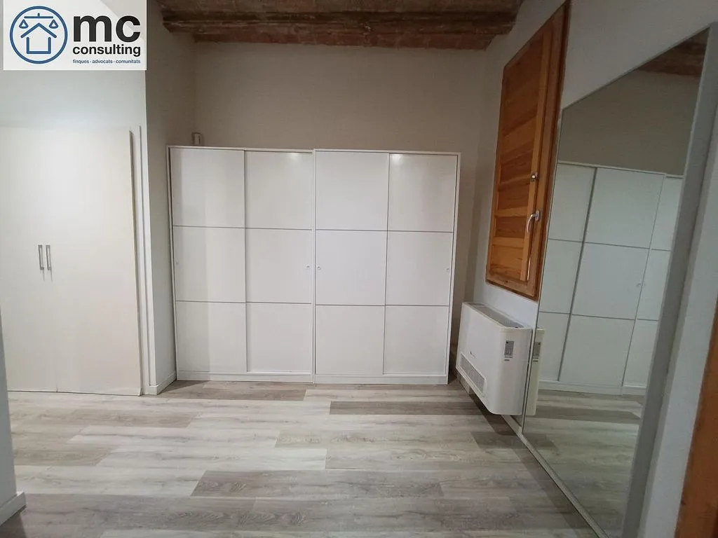 Chambres - Modern Flat with Balcony in El Raval, Barcelona