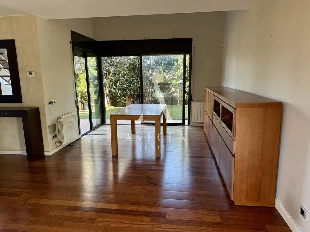 Salle à manger - Spacious House with Garden in Rubí