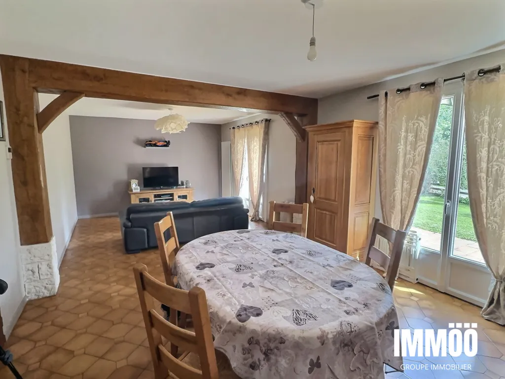 Söögituba - Spacious House with Garden in Duclair