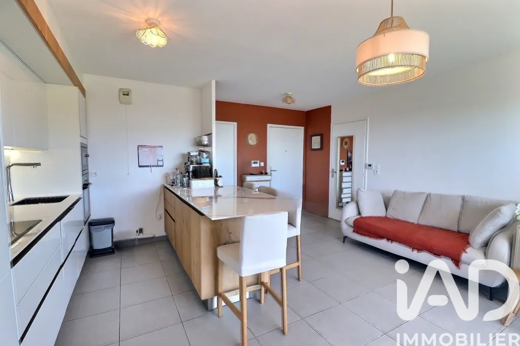 Köök - Modern Apartment with Panoramic Terrace in Marseille 13009