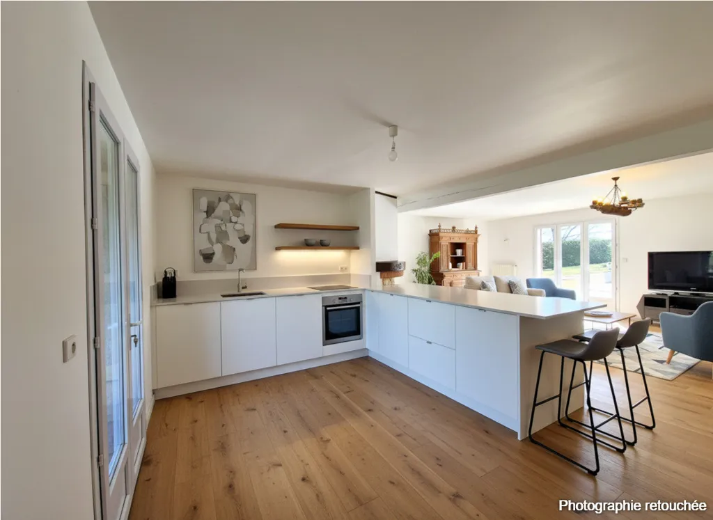 Cuisine - Maison avec Piscine et Dépendance à Poucharramet