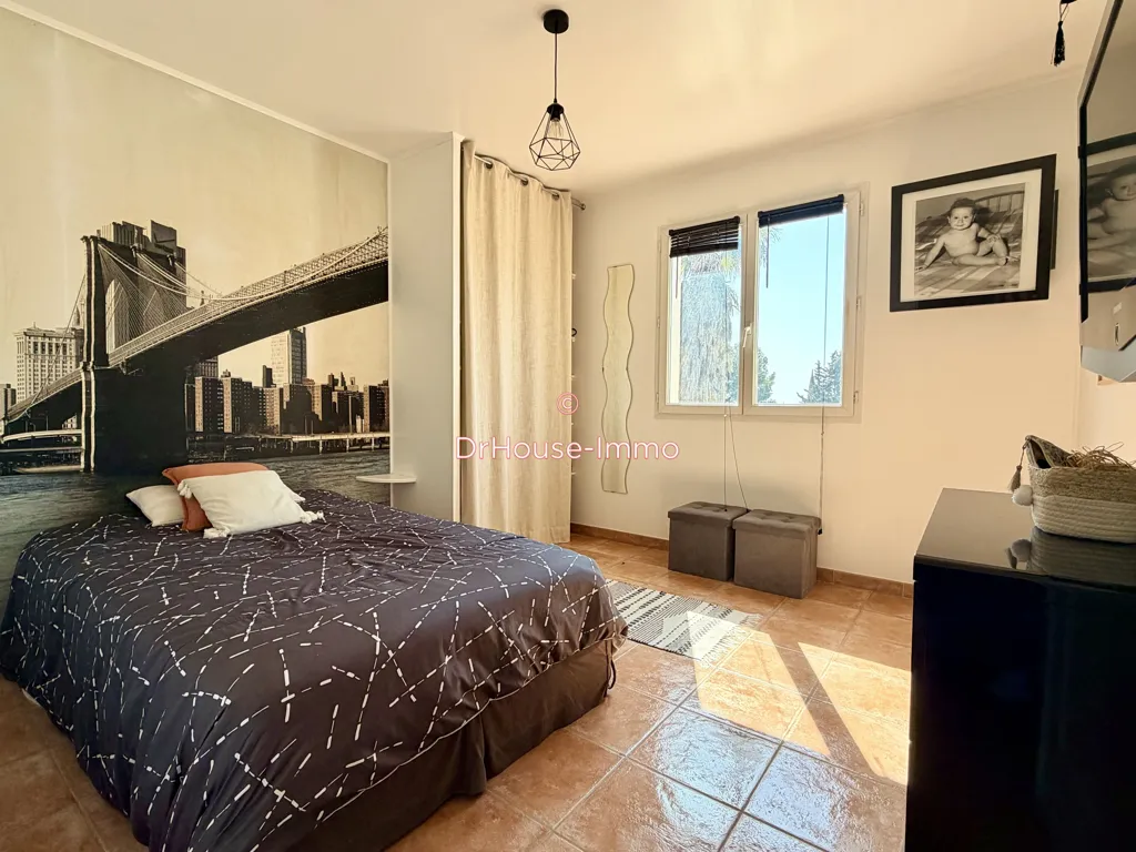 Chambres - Villa avec Piscine et Jardin à Ceyreste