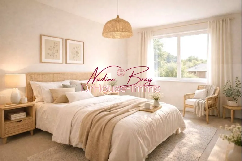 Bedrooms - Four-Piece House with Terrace in Décines-Charpieu