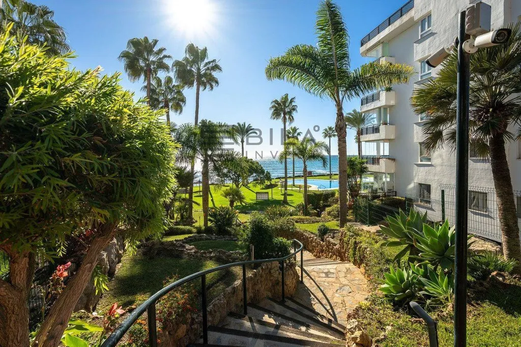 Aed - Furnished Flat with Pool in Calahonda, Mijas