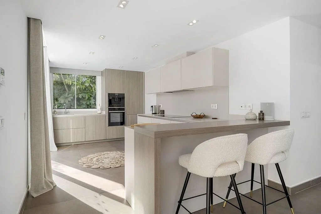 Cuisine - Modern Villa with Pool in Buenavista