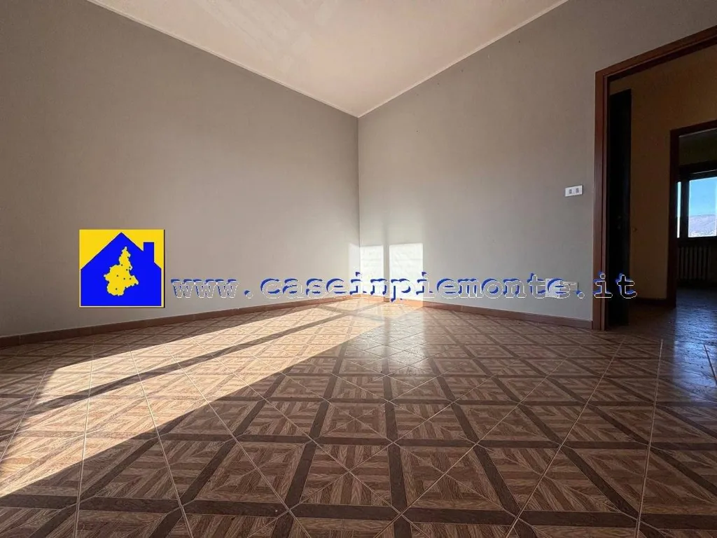 Toad - Apartment with Private Garden in Buttigliera Alta