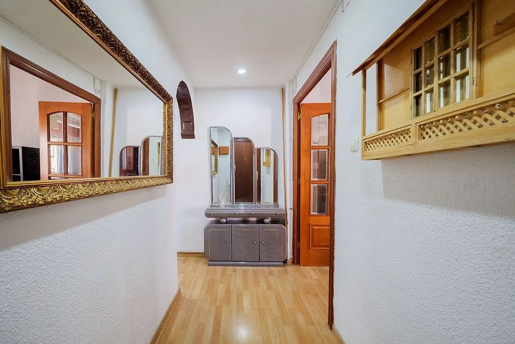 Entrée - 3-Bed Apartment with A/C in Zaragoza
