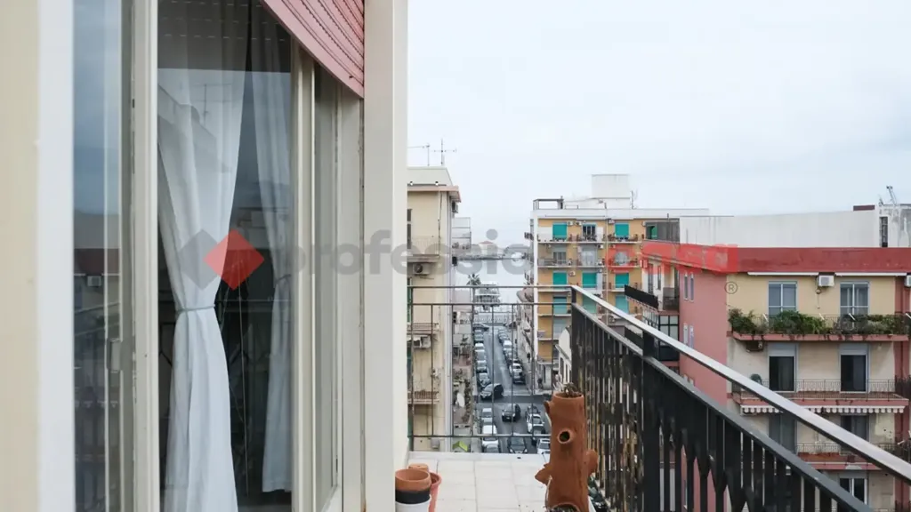 Balcon - Bright Apartment with Balcony in Milazzo